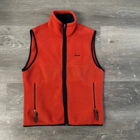 Vintage Patagonia Rare Women’s Orange Synchilla Fleece Vest, Size Small. - Picture 5 of 11